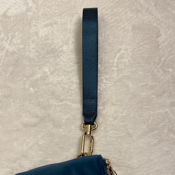 Lululemon Teal Blue Velvet Wristlet Clutch - Picture 6 of 6